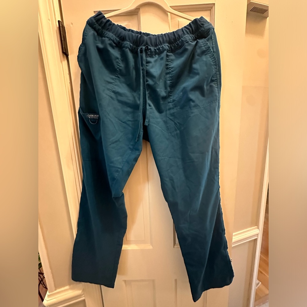 Cherokee scrub pants, women’s